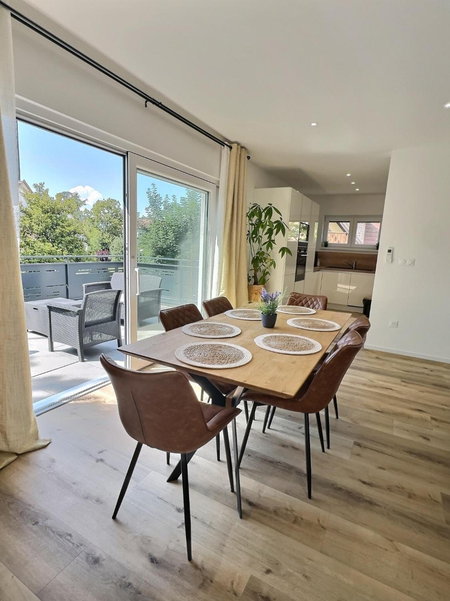 Appartement Alsace Neuf Garage, Parking Et Terrasse Colmar Luaran gambar